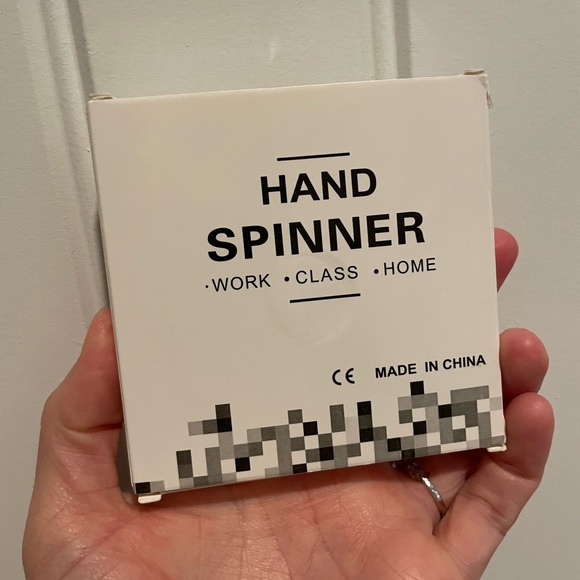 Pink Camo Fidget Hand Spinner NWT - Picture 5 of 5